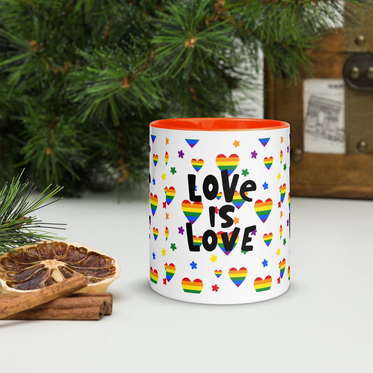 Taza con Interior de Color - Love is Love - 02