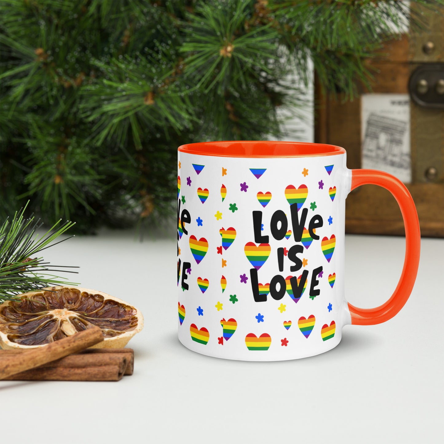 Taza con Interior de Color - Love is Love - 02