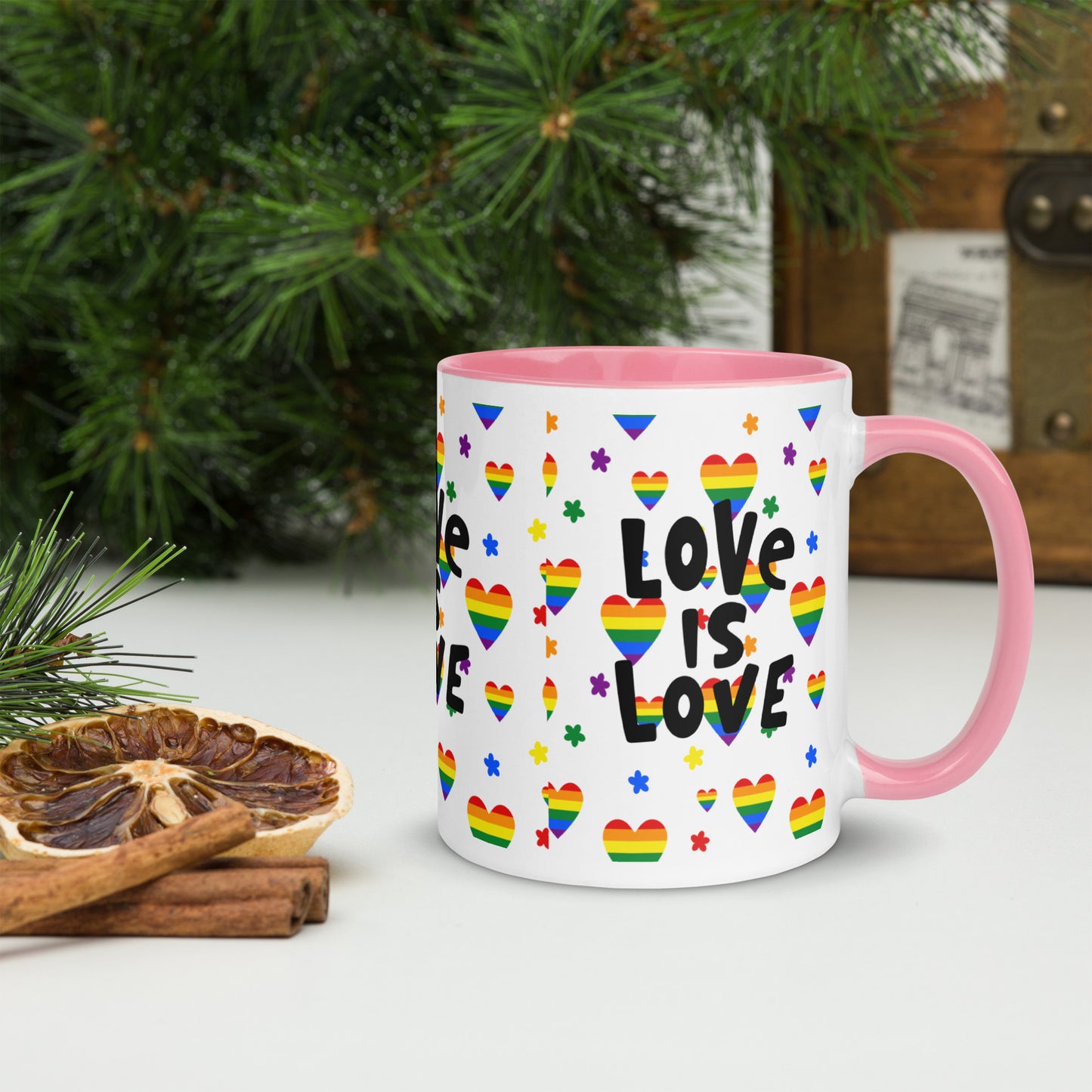 Taza con Interior de Color - Love is Love - 02